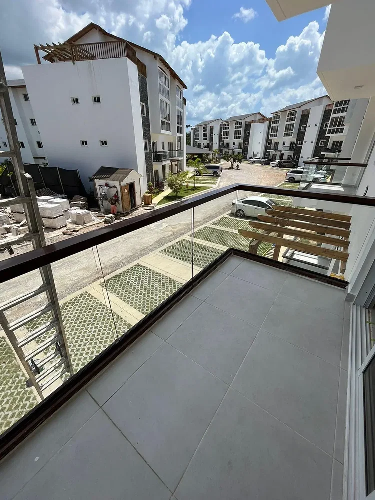 Balkon; pločice, pogled