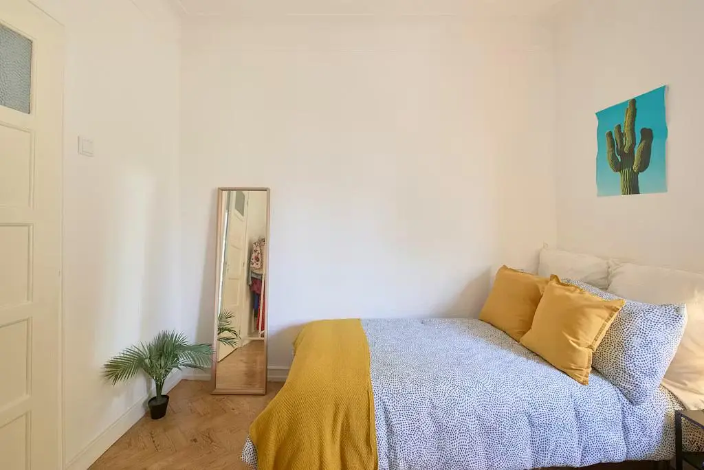 Schlafzimmer; tageslicht, moderner stil