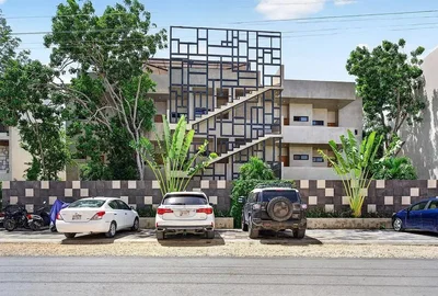 House and surroundings