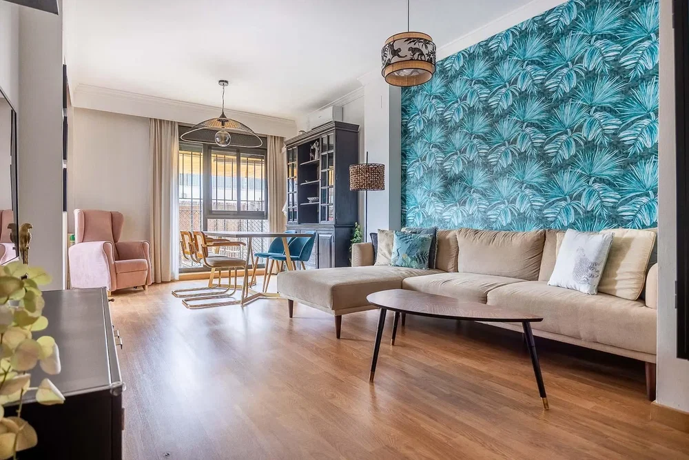 Oturma odası; doğal ışık, modern stil