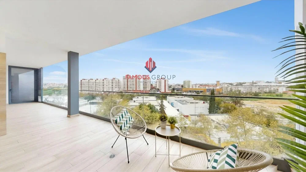 Balkon; manzara, doğal ışık