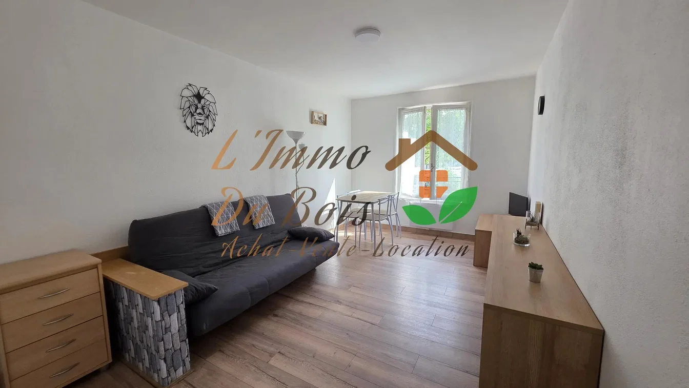Wohnzimmer; tageslicht, holzboden, moderner stil