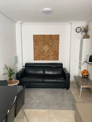 Wohnzimmer; tageslicht, fliesenboden