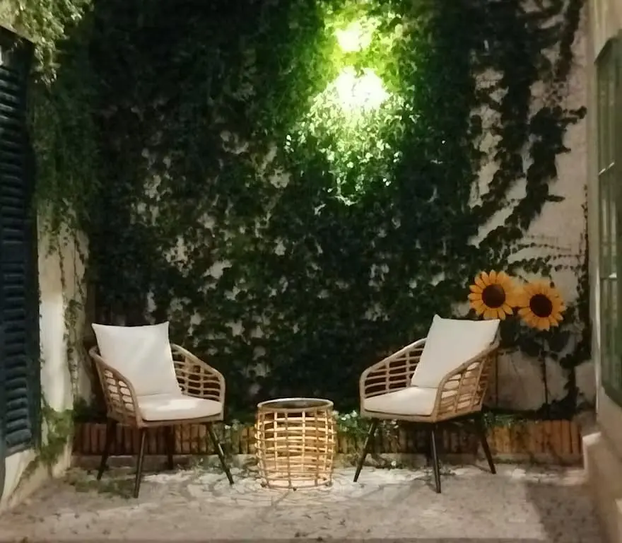 Terras; natuurlijk licht, rustieke stijl