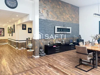 Salon