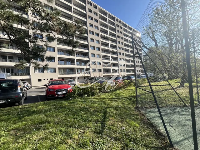 Kuća i okolina