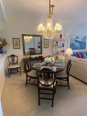 Living room; modern style, natural light