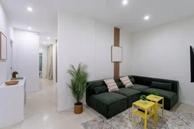 Soggiorno; luce naturale, stile moderno