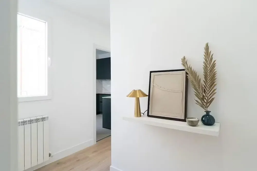 Dnevna soba; prirodno svjetlo, moderni stil