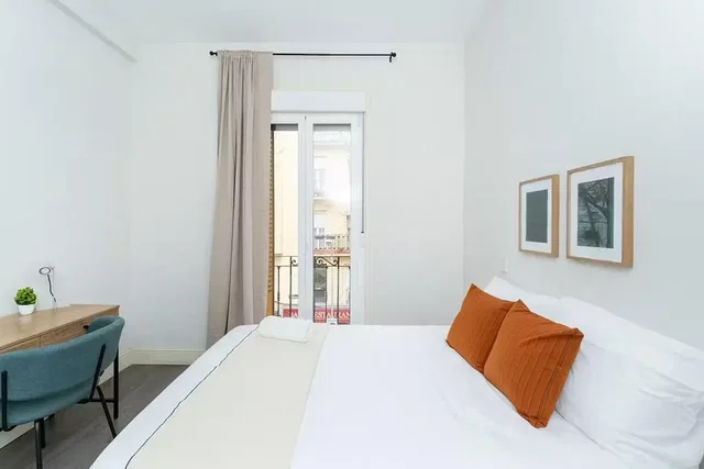 Dormitorio; luz natural, estilo moderno