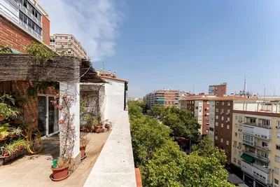 Balkon; pogled, prirodno svjetlo