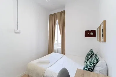 Spavaća soba; prirodno svjetlo