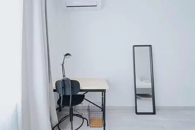 Wohnzimmer; tageslicht, fliesenboden