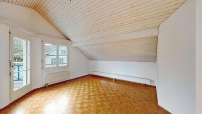 Kinderzimmer; holzboden, tageslicht