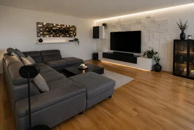 Obývačka; prirodzené svetlo, moderný štýl, drevená podlaha