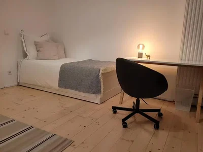 Bedroom; wood floor, natural light
