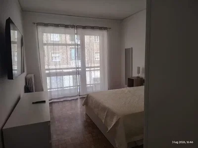 Spavaća soba; prirodno svjetlo, pločice