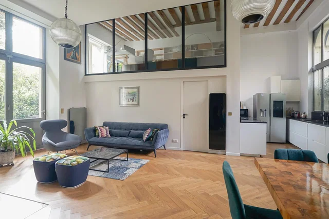 Wohnzimmer; blick, holzboden, tageslicht, moderner stil