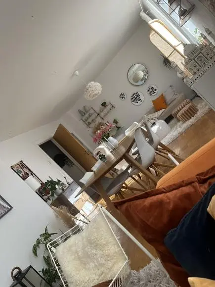 Wohnzimmer; tageslicht, moderner stil