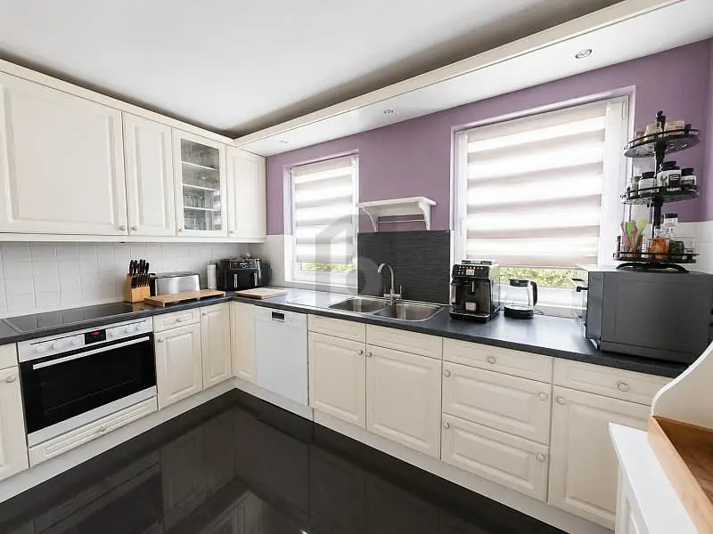 Kitchen; kitchen appliances, natural light, renovated