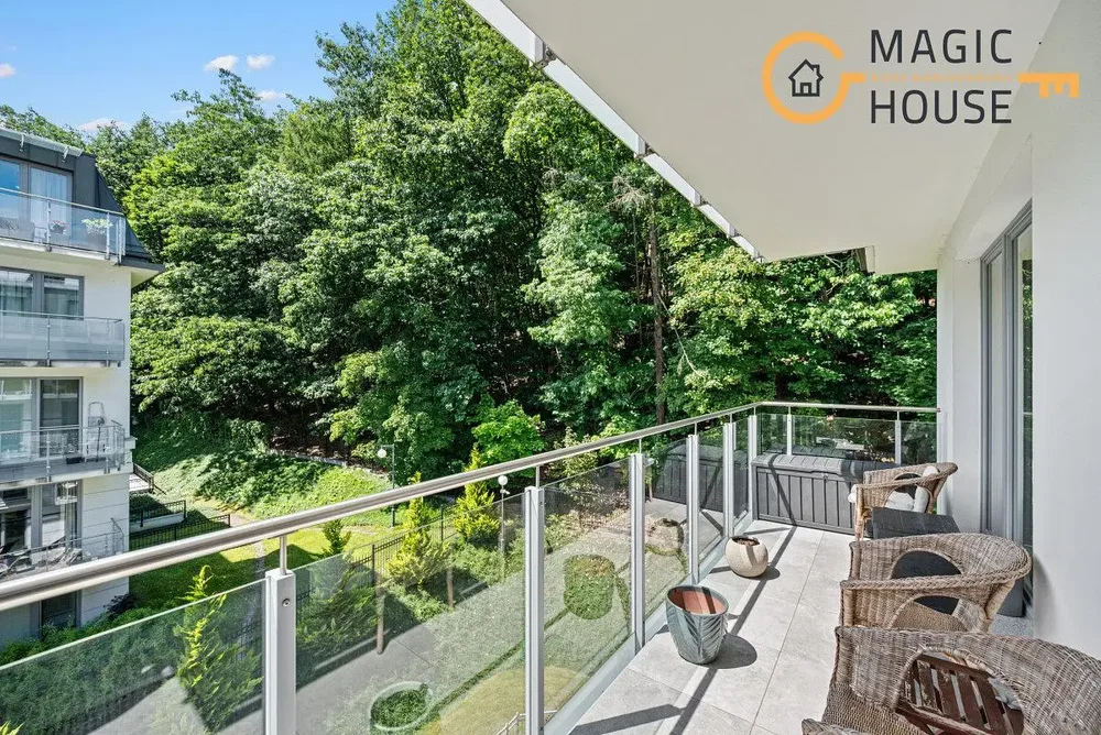 Balkon; přirozené světlo, výhled