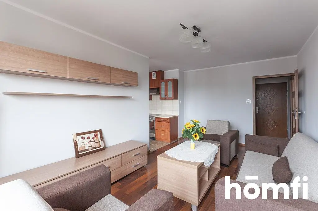 Wohnzimmer; holzboden, tageslicht, moderner stil