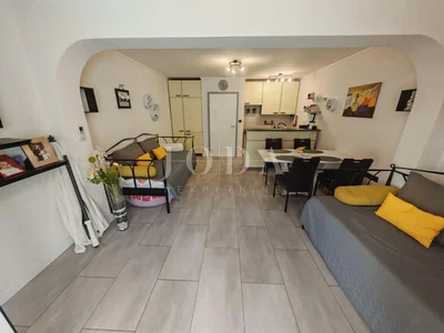 Wohnzimmer; tageslicht, moderner stil