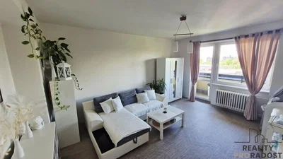 Living room; natural light, modern style