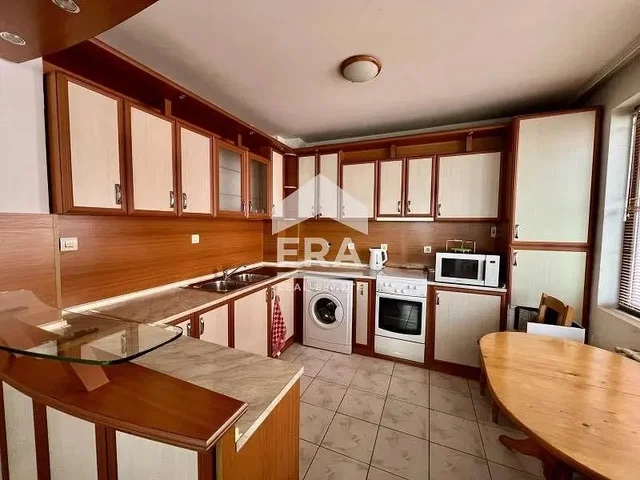 Хол