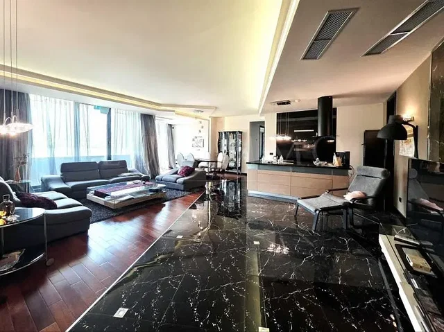 Salón