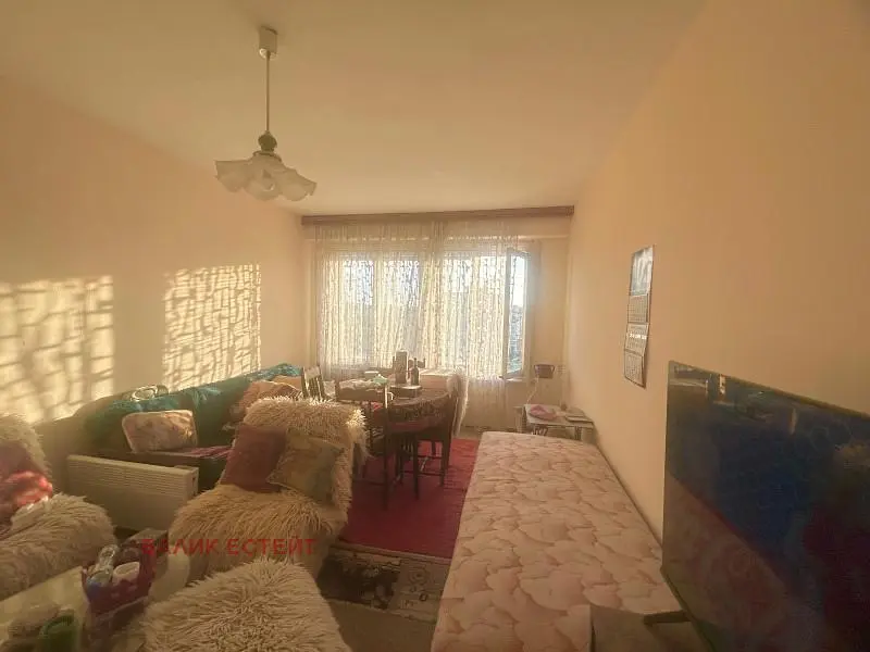 Salón