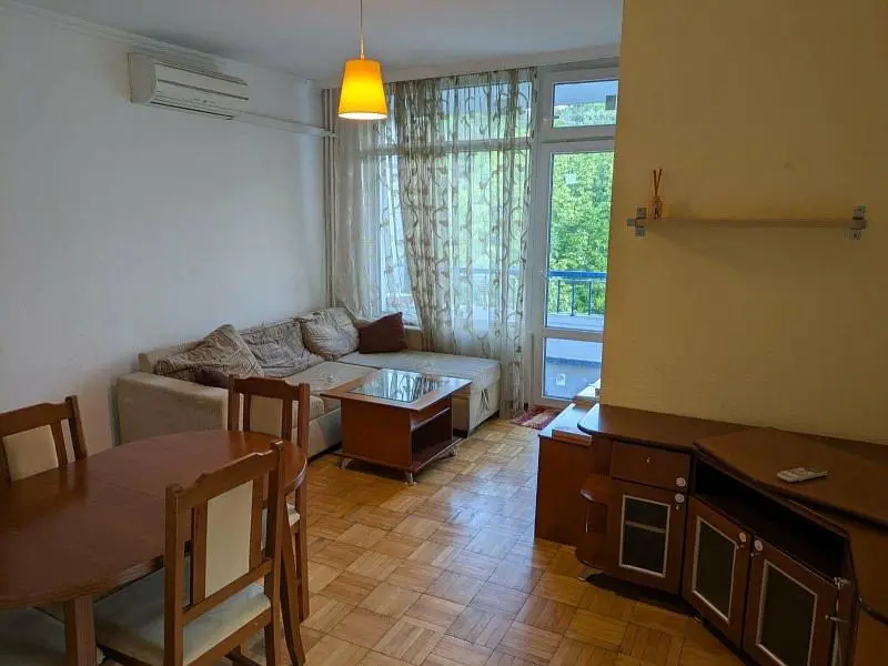 Дневна соба