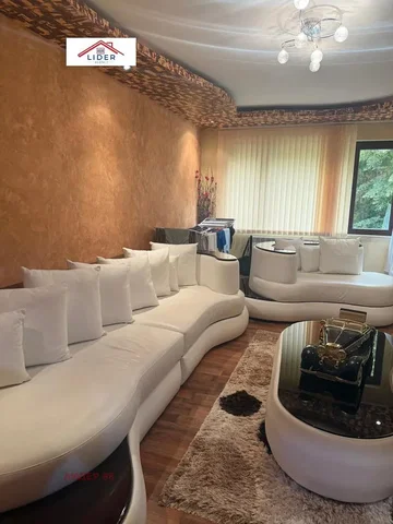 غرفة معيشة