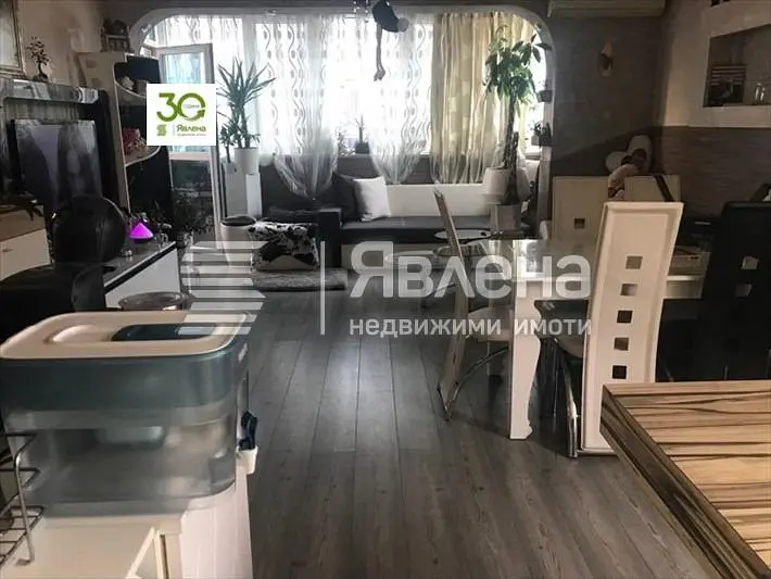 Дневна соба
