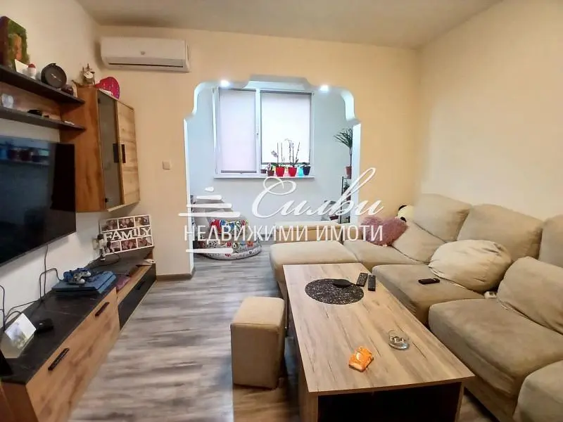 غرفة معيشة