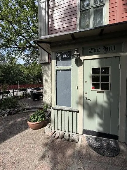 Salon
