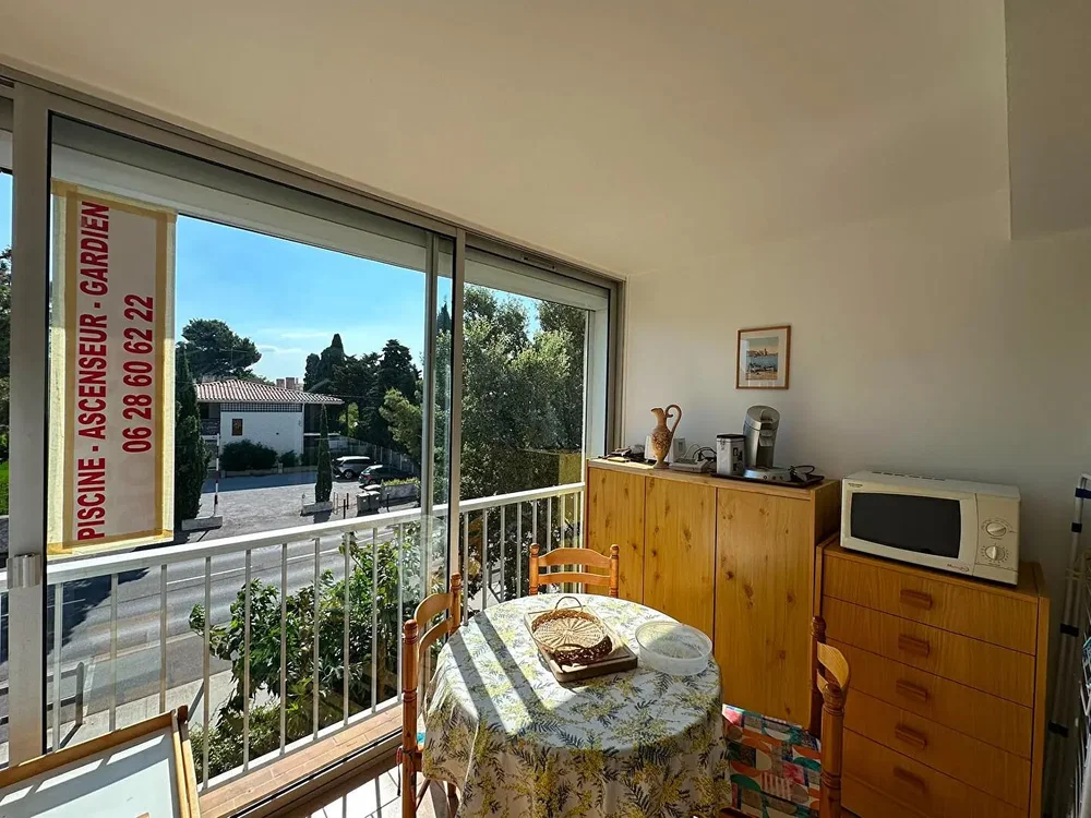 Salon
