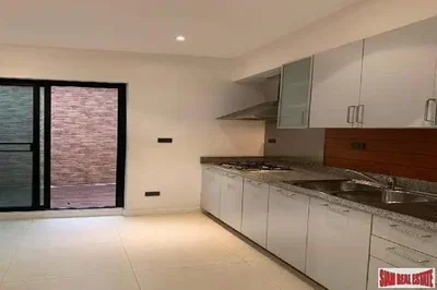 أخرى
