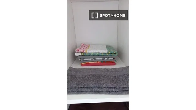 Хол