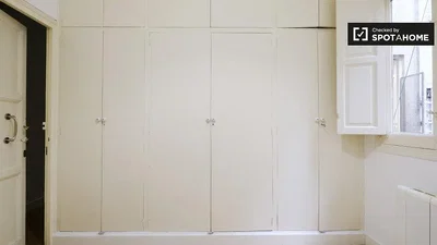 Хол
