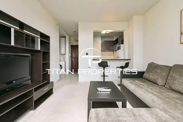 Хол