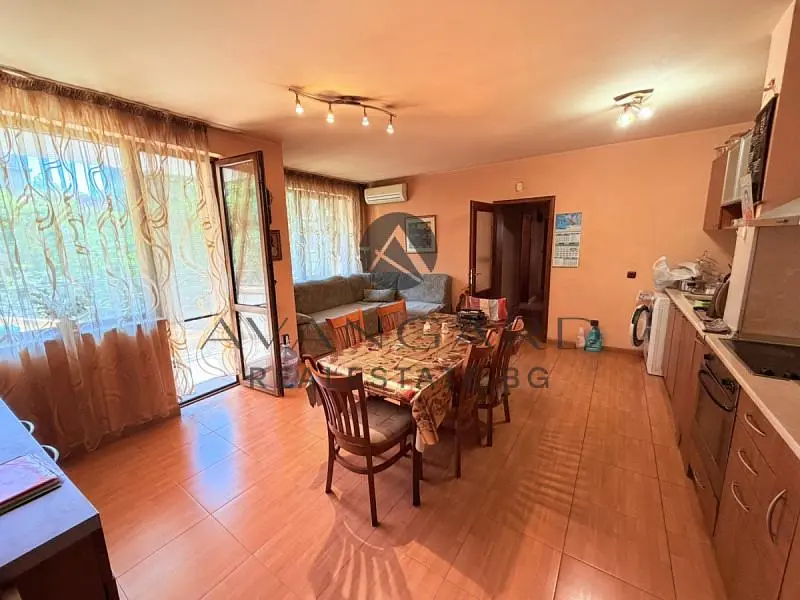 Salon