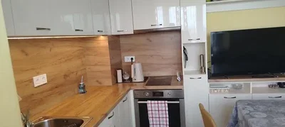 Хол
