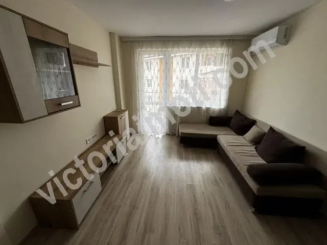 Хол