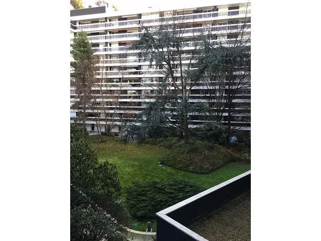 Хол