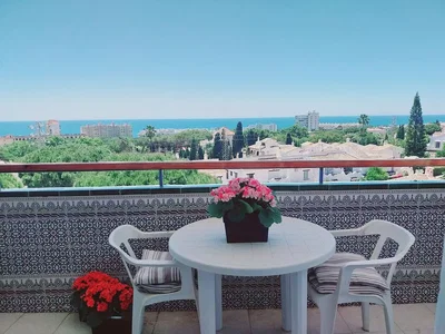 أخرى