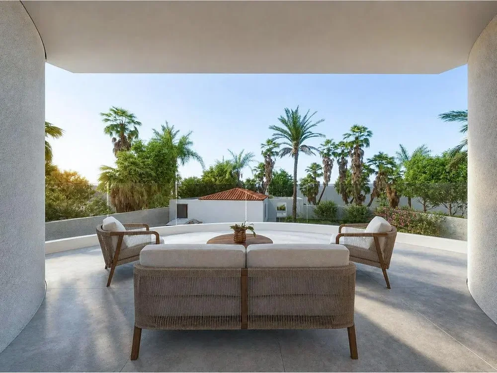 أخرى
