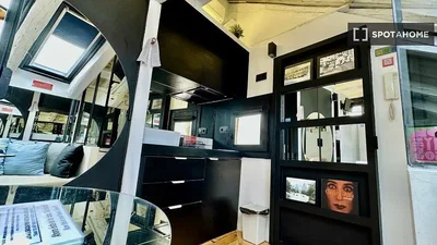 Salon
