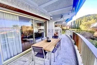 Σαλόνι