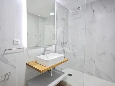 أخرى